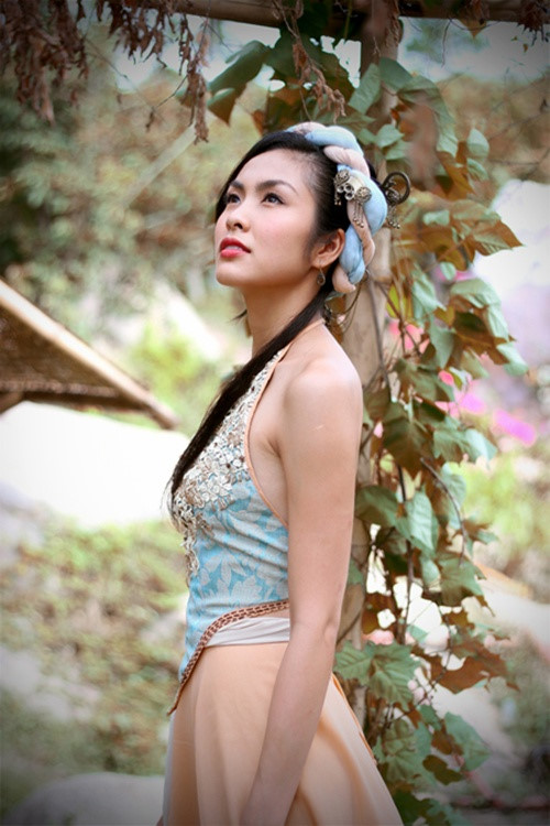 Áo yếm được xử lý như thế nào trên phim Việt?